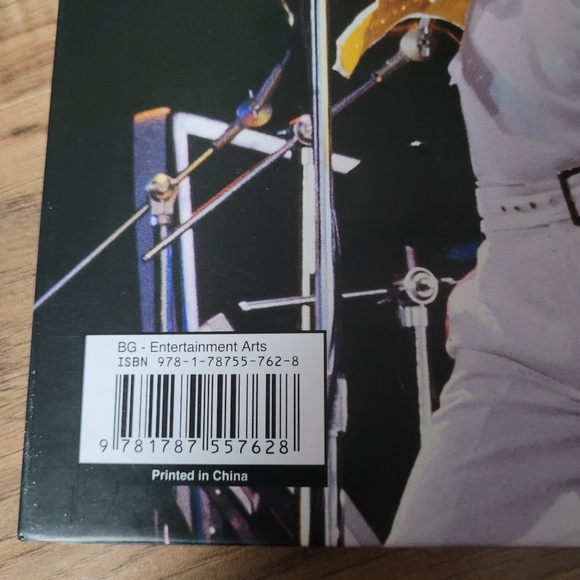 Hardcover Book Queen A Rhapsody - Picture 3 of 9